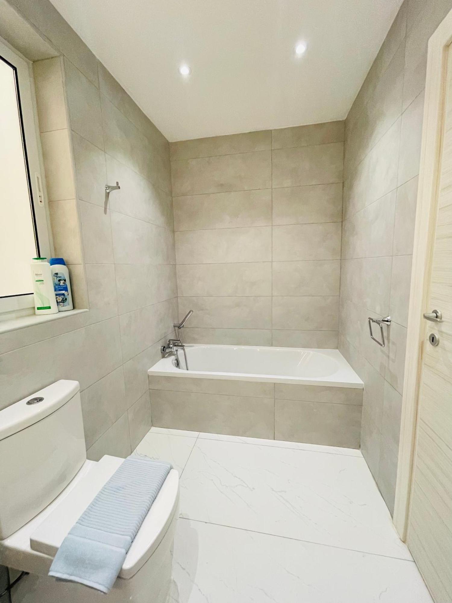 Blu Mar Sea View Apartments San Pawl il-Baħar Zewnętrze zdjęcie