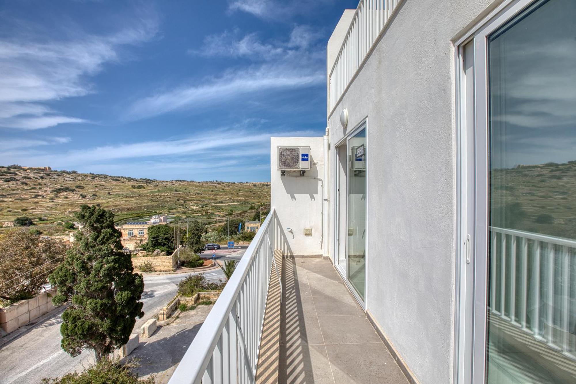 Blu Mar Sea View Apartments San Pawl il-Baħar Zewnętrze zdjęcie